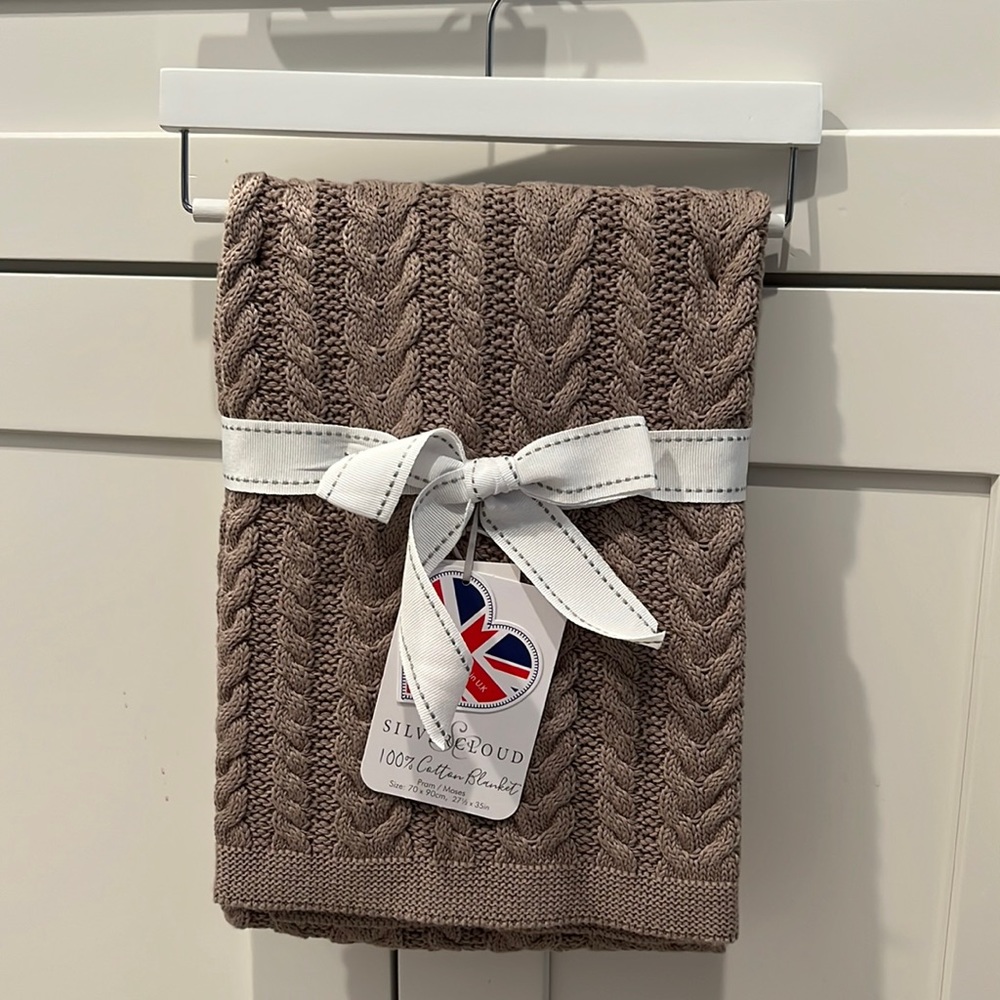 Silvercloud knit baby blanket stroller/pram 100%cotton brown color neutral new